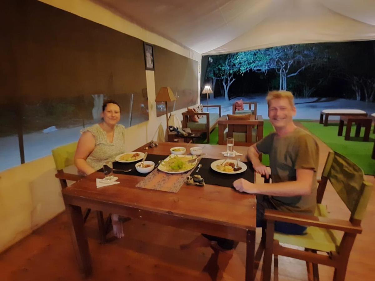 Yala Hotel Lion -Air Conditioned High Luxury Safari Camp Kültér fotó