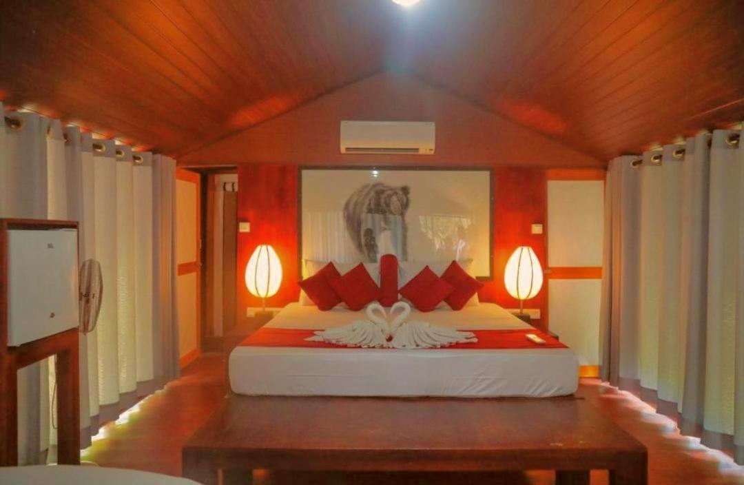Yala Hotel Lion -Air Conditioned High Luxury Safari Camp Kültér fotó